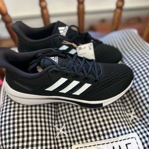 Adidas Eq21 women’s running shoe